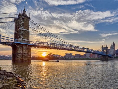 Roebling Bridge Sunset | The Roebling Bridge between Covingt… | Flickr