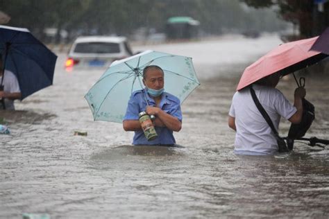 The Nightmarish Subway Floods in China Could Be Our Future