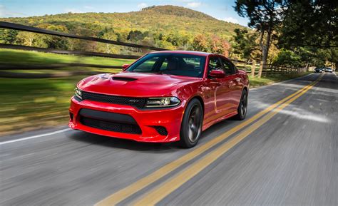 Dodge Charger SRT / SRT Hellcat Reviews | Dodge Charger SRT / SRT Hellcat Price, Photos, and ...