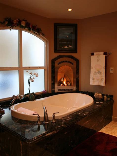 15 Examples of Opulence And Elegance: Bathrooms With Fireplace