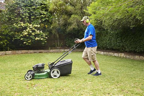 Top 10 Best Lawn Mowing Service in Brisbane | Airtasker AU