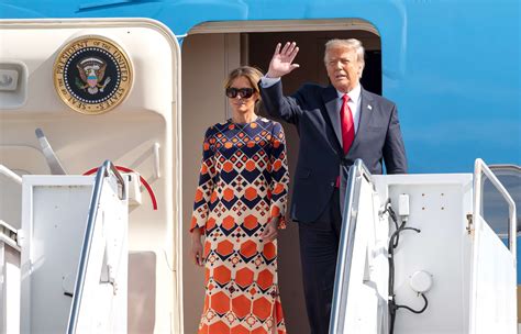 Melania Trump switches into $3,700 Gucci dress after White House farewell - ABC News