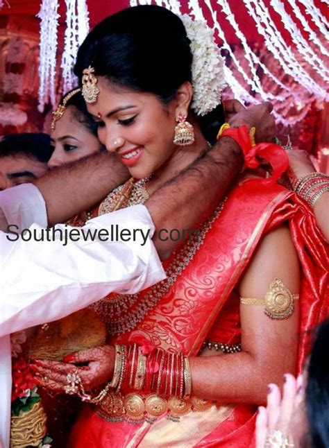 Amala Paul Wedding Jewellery - Jewellery Designs