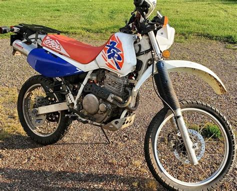 Honda XR650L Review: Specs You MUST Know Before Buying - Motocross Hideout