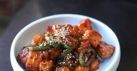 Week of Menus: Korean Spicy Quick Braised Tofu: Cooking with a friend ...