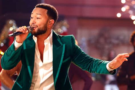 10 Best John Legend Songs of All Time - Singersroom.com