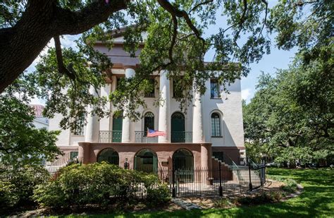 Charleston Museums You Can’t Miss | Lowcountry Walking Tours