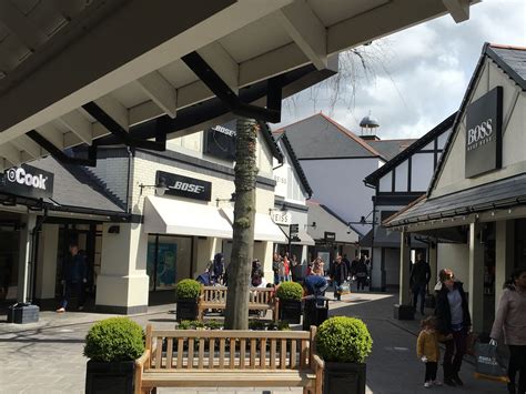 Cheshire Oaks Designer Outlet – You need to visit | Family Travel Blog