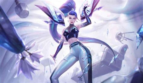 Top 11 Hottest Female Skins in League of Legends - LeagueFeed