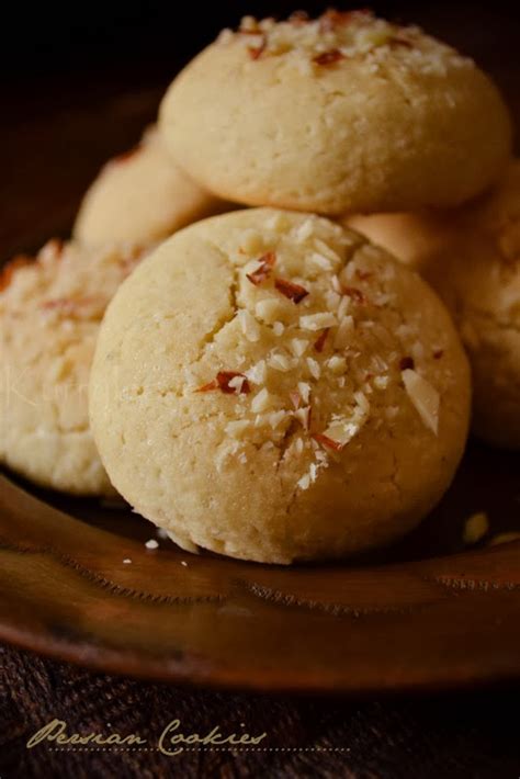 PERSIAN RICE FLOUR COOKIES | NAN BERENJI | kurryleaves