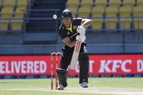 Marcus Stoinis punches down the ground | ESPNcricinfo.com