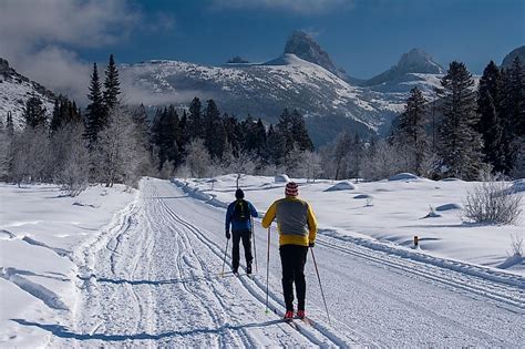 9 Gorgeous Rocky Mountain Towns To Visit In 2023 - WorldAtlas