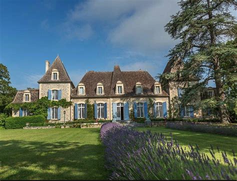 French Chateau in the Dordogne Countryside — Francis York