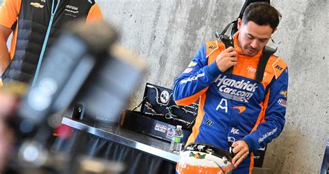 Kyle Larson passes rookie test for 2024 Indy 500 bid | NASCAR