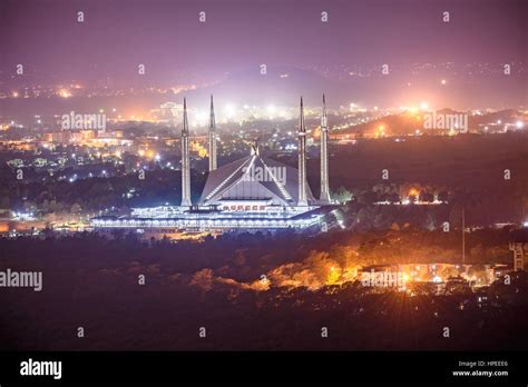 Aerial view of Shah Faisal Mosque Islamabad, Pakistan Stock Photo - Alamy