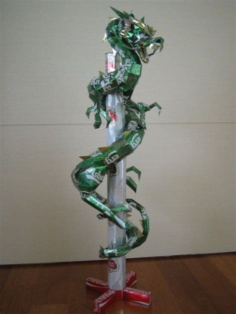 Sculptures Made From Recycled Cans (32 photos) | KLYKER.COM | Beer can art, Soda can art, Tin ...