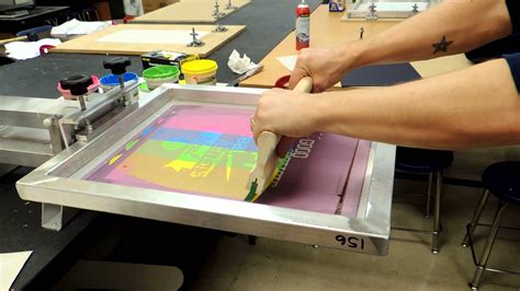 Features of screen printing