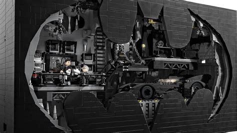 Celebrate BATMAN RETURNS with Massive LEGO Batcave Set - Nerdist