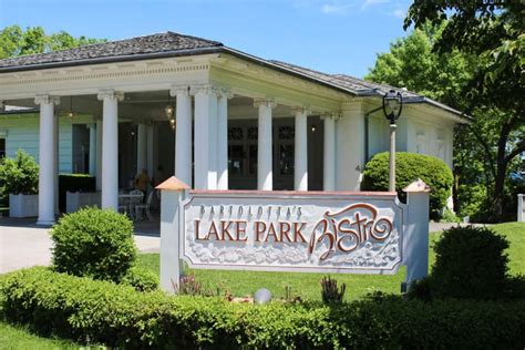 Milwaukee: Lake Park Bistro - Female Foodie