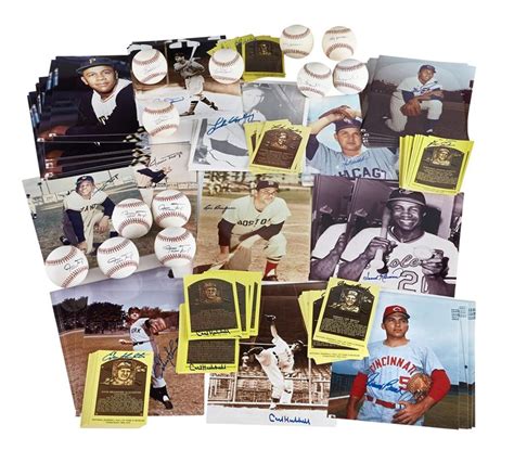 Quantity of Baseball Autographs with Many Deceased Hall of Famers