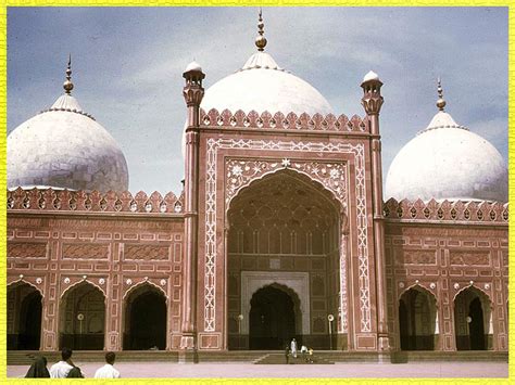 Spreebird: Badshahi Mosque(Lahore- Pakistan)