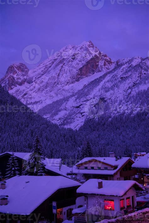 mountain village in alps at night 10683654 Stock Photo at Vecteezy