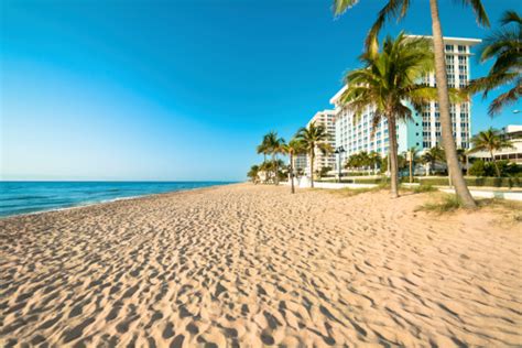 Fort Lauderdale Florida Beach Stock Photo - Download Image Now - iStock