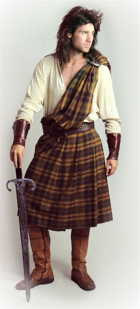 Braveheart costume, The Costume Shop, Melbourne. | Braveheart costume, Scottish costume, Unique ...