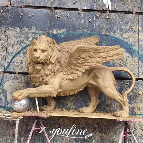 Large Outdoor Winged Lion Statue Flying Lion Lawn Ornaments for Sale BOKK-251 - YouFine Sculpture