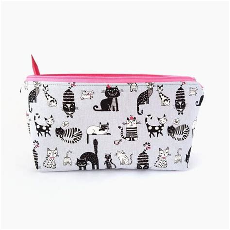 Cute cats pencil case Pencil bag Cute pencil case Sweet Cute Pencil ...