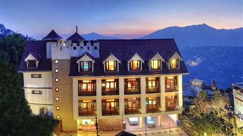 Top 10 Famous Luxury Hotels & Resorts in Gangtok