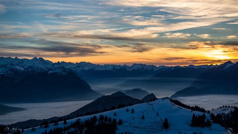 Sunset over Rigi | Rigi, Switzerland | Damian Hedinger | Flickr