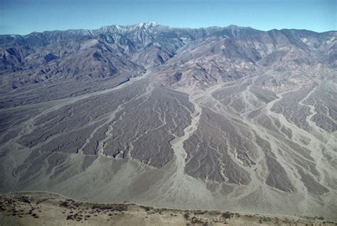 Fault scarp cutting alluvial fan – Geology Pics