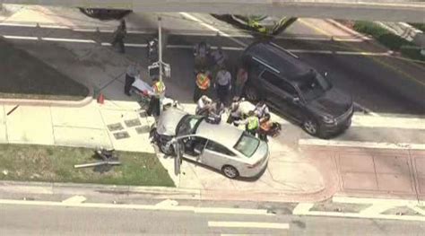 Several injured following car crash in South Miami – WSVN 7News | Miami ...