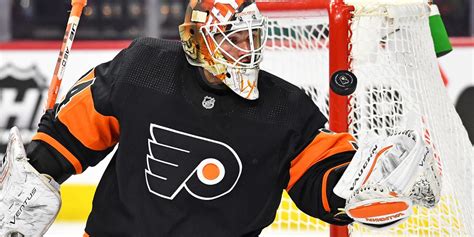 FLYERS ALEX LYON MAKES AN ALL-TIME GREAT SAVE IN WIN OVER PENS! | Fast ...