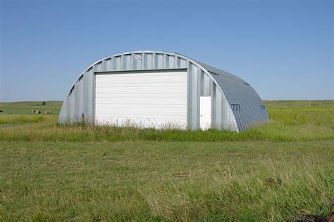 Metal Arch Buildings | Quonset Huts | Half Round Buildings