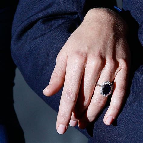 10 Facts: Kate Middleton's Engagement Ring