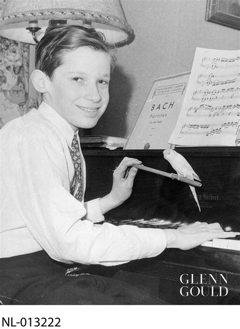 About – Glenn Gould