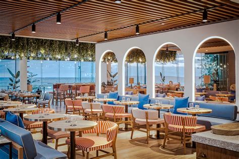 Restaurant Design | Outdoor restaurant design, Modern restaurant design, Beach restaurant design