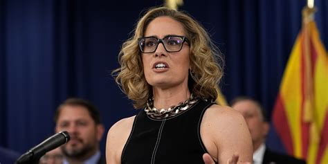 Crypto Cash Powering Kyrsten Sinema’s Reelection Campaign