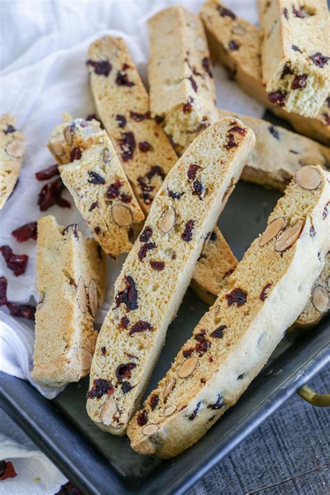 Cranberry Almond Biscotti Recipe - Momsdish