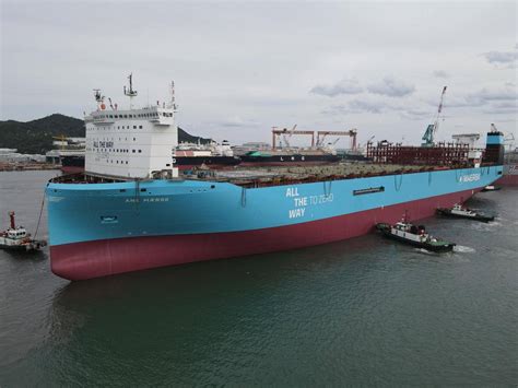 Maersk Names First Large Methanol-Enabled Vessel - Maritime and Salvage Wolrd News - Latest Ship ...