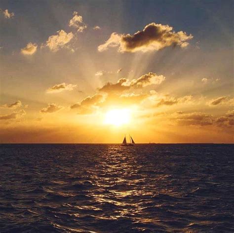 Key West Sunset: A nightly Celebration at Mallory Square