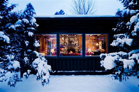 7 Best Winter Lodges in the U.S. With Private Hot Tubs, Upscale Spas, Sleigh Rides, and More ...