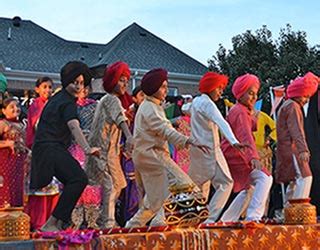 Khabar: Punjabi group celebrates 10th anniversary with a mela