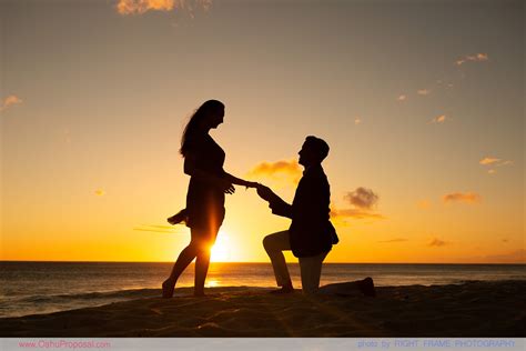 Romantic Sunset Beach Proposal - Yokohama Bay, Hawaii | Hawaii Proposal Photographer