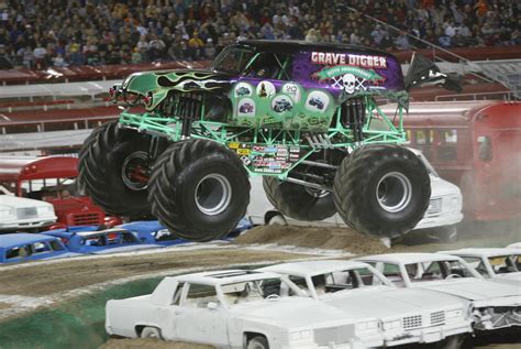 Grave Digger 20th Anniversary | Monster Trucks Wiki | Fandom powered by ...