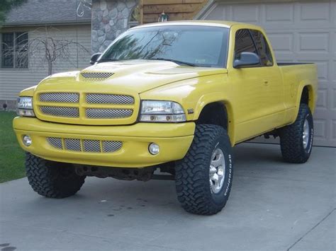 Pin by Steven Fox on lifted trucks | Dodge dakota, Dakota truck, Dodge dakota lifted