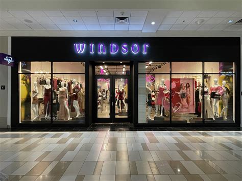 Windsor Store at Crossgates Mall for Women's Apparel & Fashions