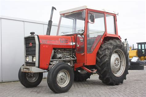 MASSEY FERGUSON 285 1977 Agricultural tractor | Van Dijk Heavy Equipment